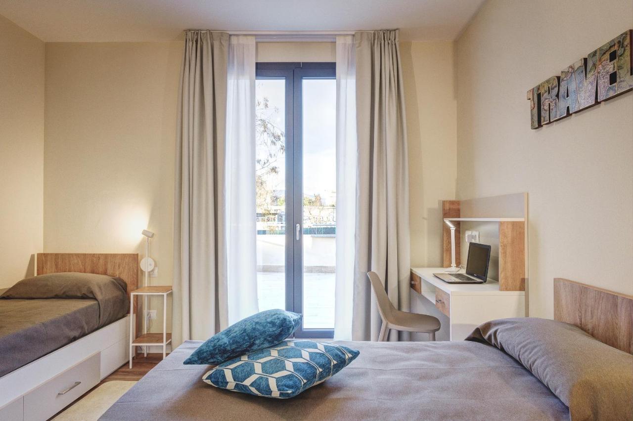Student Hotel *